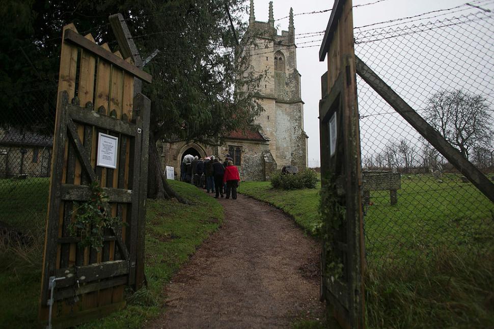 Satul fantomă, izolat de restul lumii în 1943, va fi deschis acum doar pentru 4 zile, ca să fie vizitat. Fascinanta poveste a lui Imber 1029181