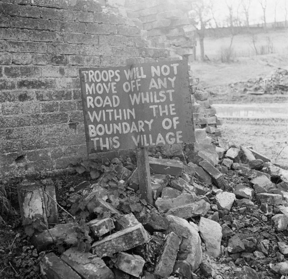 Satul fantomă, izolat de restul lumii în 1943, va fi deschis acum doar pentru 4 zile, ca să fie vizitat. Fascinanta poveste a lui Imber 1029191