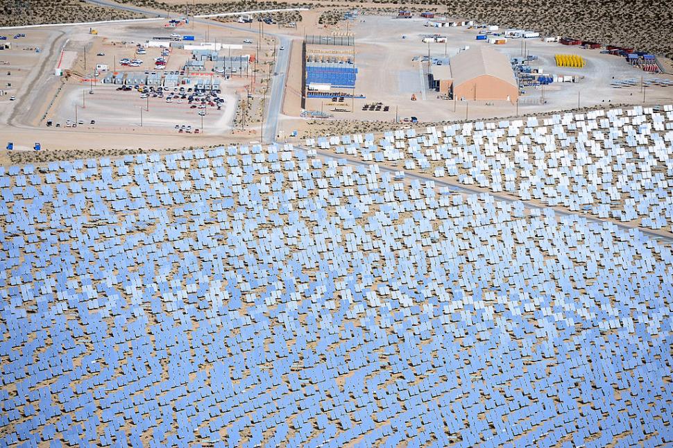 Cel mai ambiţios proiect solar din Deşertul Mojave se închide. Cum a eşuat centrala Ivanpah de 2,2 miliarde de dolari 1029444