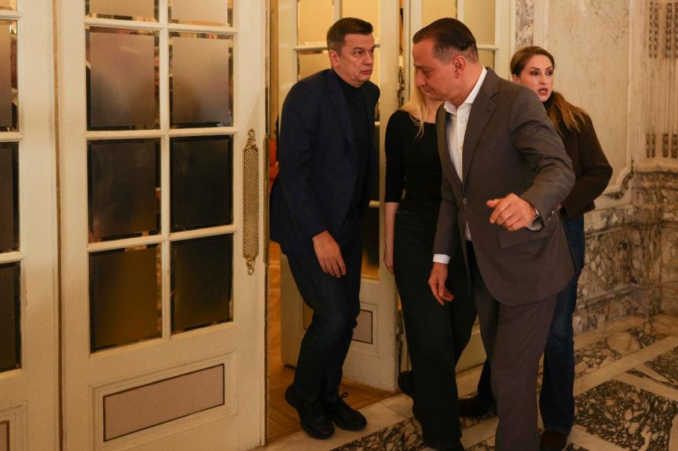 Ce nu s-a văzut la televizor în momentul anunțării exit-poll-ului. Imagini inedite cu Ciucu, Simion, Drulă și Anca Alexandrescu 1029747