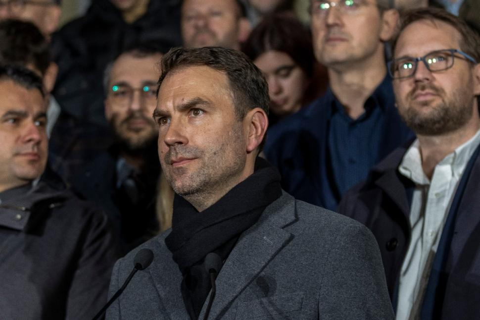 Ce nu s-a văzut la televizor în momentul anunțării exit-poll-ului. Imagini inedite cu Ciucu, Simion, Drulă și Anca Alexandrescu 1029754