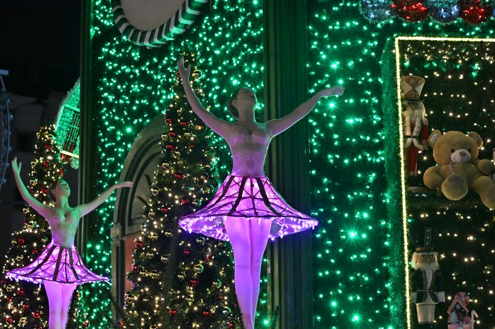 Craiova, orașul surpriză de pe harta târgurilor de Crăciun din Europa în 2025. Ce spun vizitatorii străini vs. turiștii români 1029589