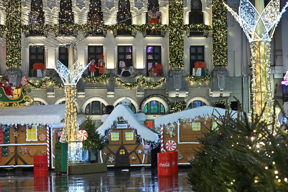 Craiova, orașul surpriză de pe harta târgurilor de Crăciun din Europa în 2025. Ce spun vizitatorii străini vs. turiștii români 1029590