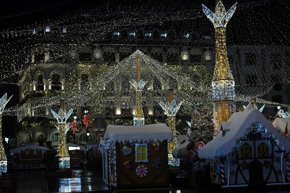 Craiova, orașul surpriză de pe harta târgurilor de Crăciun din Europa în 2025. Ce spun vizitatorii străini vs. turiștii români 1029595