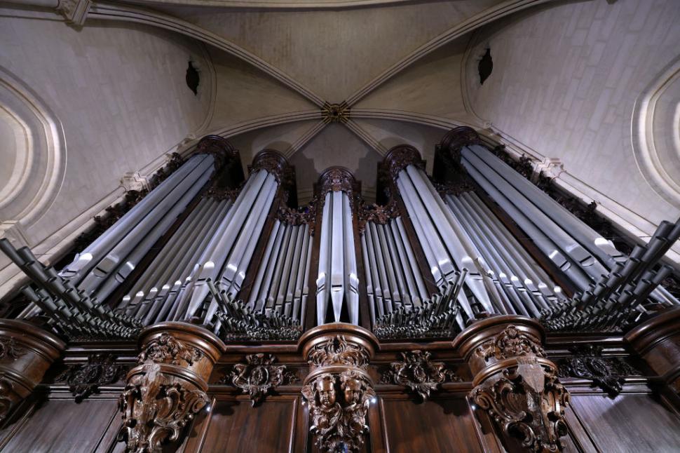 La un an de la redeschidere, Notre Dame depăşeşte Luvrul şi Turnul Eiffel la numărul de vizitatori. Intrarea în catedrală e gratuită 1029555