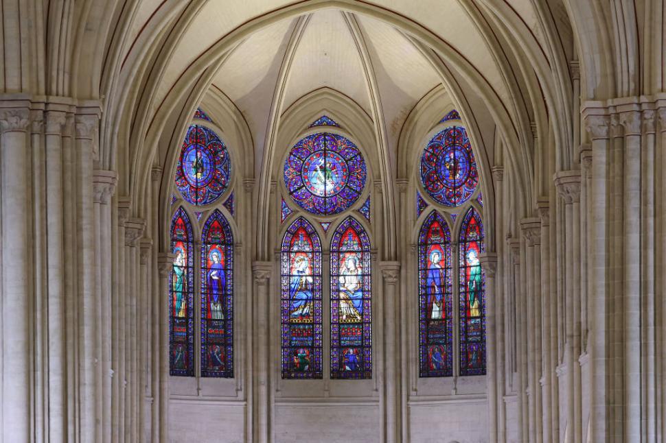 La un an de la redeschidere, Notre Dame depăşeşte Luvrul şi Turnul Eiffel la numărul de vizitatori. Intrarea în catedrală e gratuită 1029556