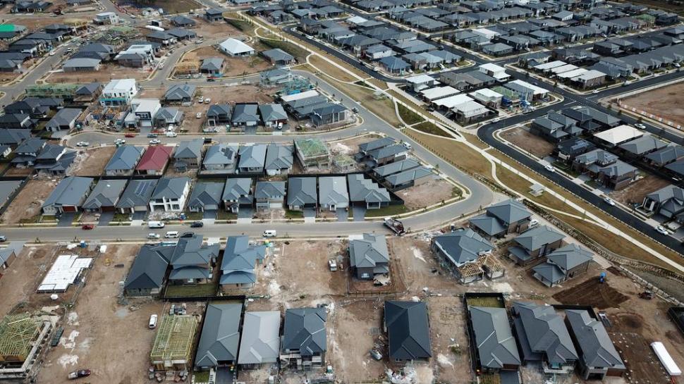 Au refuzat ani la rând să-și vândă casa care a fost treptat înconjurată de un cartier. Acum s-au răzgândit și vor încasa o sumă ireală 1029680