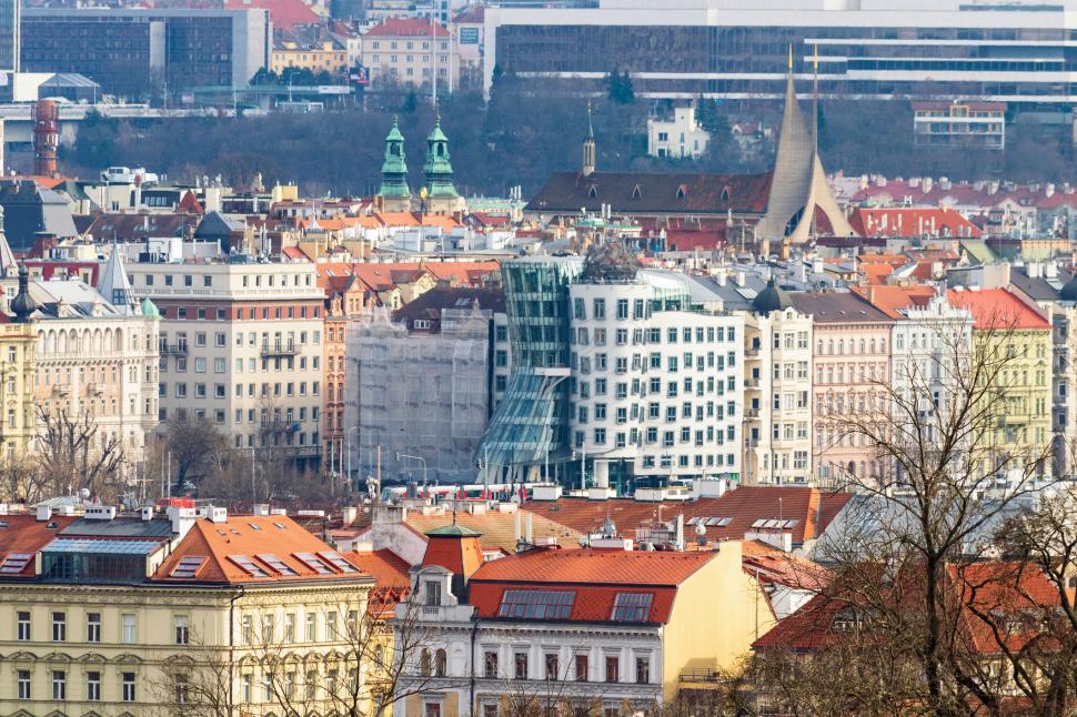 „Casa dansatoare”, devenită simbolul unei capitale europene: Cum arată construcția bizară și de ce a ajuns celebră în toată lumea 1029670