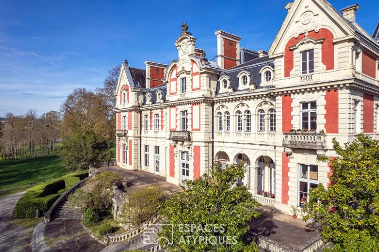 În Franța au fost scoase la vânzare mai multe castele și conace istorice în zone pitorești. Costă cât un apartament în București 1029907