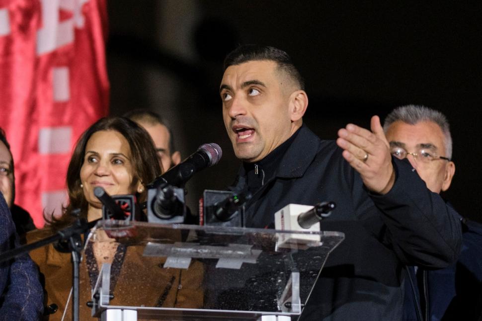 Seara în care George Simion a văzut, sub privirea lui Mihai Viteazu, cum răsare o nouă “stea” în AUR. „Nu-mi ia nimeni partidul” 1029761