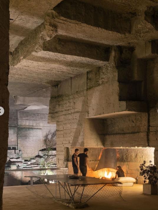 ​Vacanţele în peşteră, noua tendinţă de relaxare prin întoarcerea la primitiv. Cum se trăieşte o astfel de experienţă 1029918