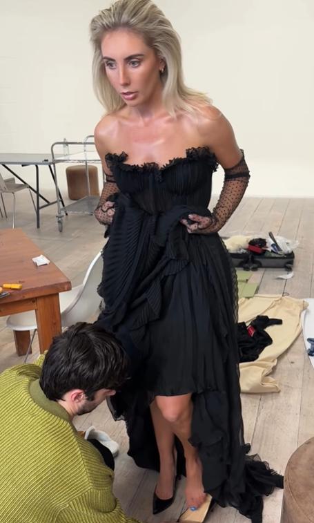 Creatoarea de conținut pentru adulți exclusă până și de pe OnlyFans a fost arestată în Bali după ce s-a aflat ce făcea în vacanță 1030075