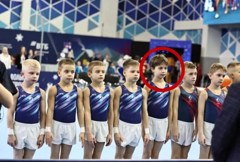 Imagini cu fiii secreți ai lui Vladimir Putin. De ce Ivan și Vlad sunt ascunși pe o proprietate fortificată, în pădure 1030461