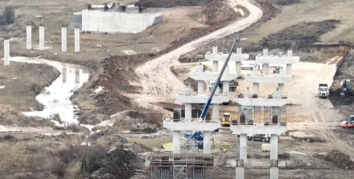 Imagini de pe şantierul Nădăşelu - Mihăieşti, Autostrada Transilvania. CNAIR: „Vrem să asigurăm circulația continuă pe 155 km” 1030577