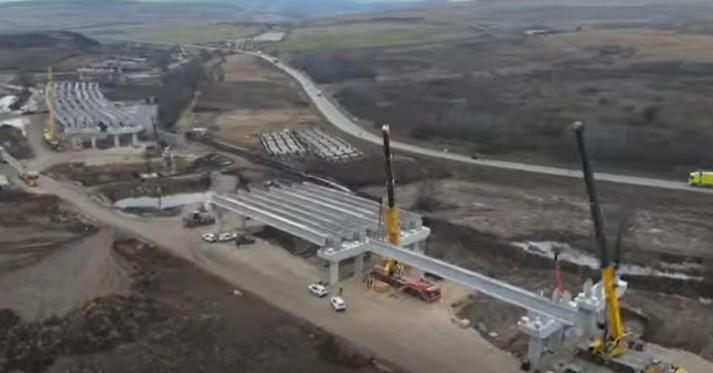 Imagini de pe şantierul Nădăşelu - Mihăieşti, Autostrada Transilvania. CNAIR: „Vrem să asigurăm circulația continuă pe 155 km” 1030581