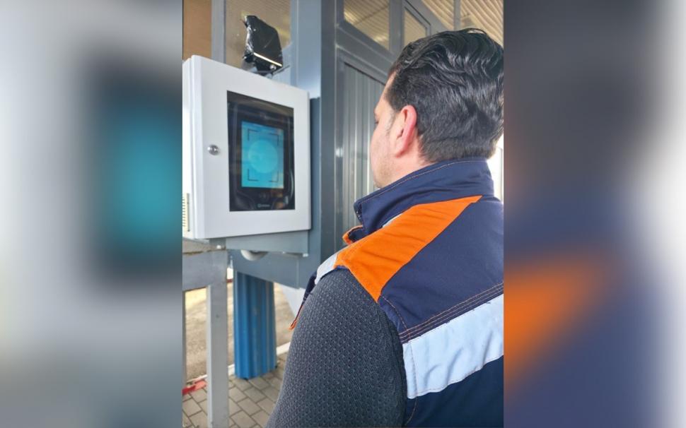 Sistemul EES funcționează de astăzi la intrarea și ieșirea din România. Unde și cui i se scanează fața și amprentele  1030413