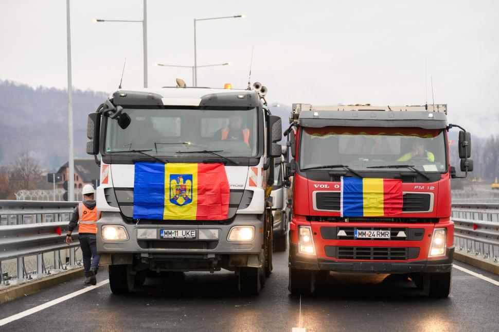 Noul pod rutier dintre România și Ucraina, peste râul Tisa, în Maramureș, a trecut testele de rezistență: Când se deschide circulației 1030648