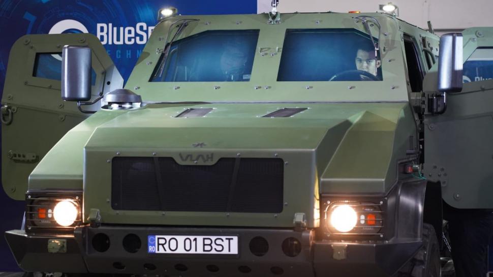 Vlah, primul vehicul blindat fabricat integral în România, a fost prezentat oficial. Cum arată 1031105