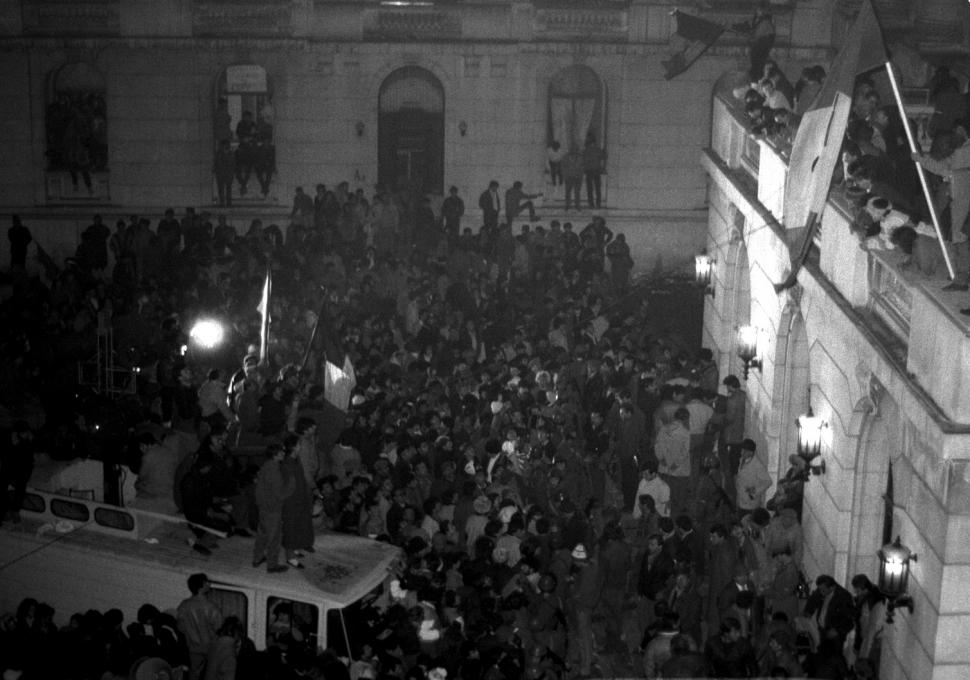 35 de ani de la Revoluție. Ce s-a întâmplat pe 16 decembrie 1989 la Timișoara a declanșat prăbușirea comunismului: Imagini de arhivă 1031527