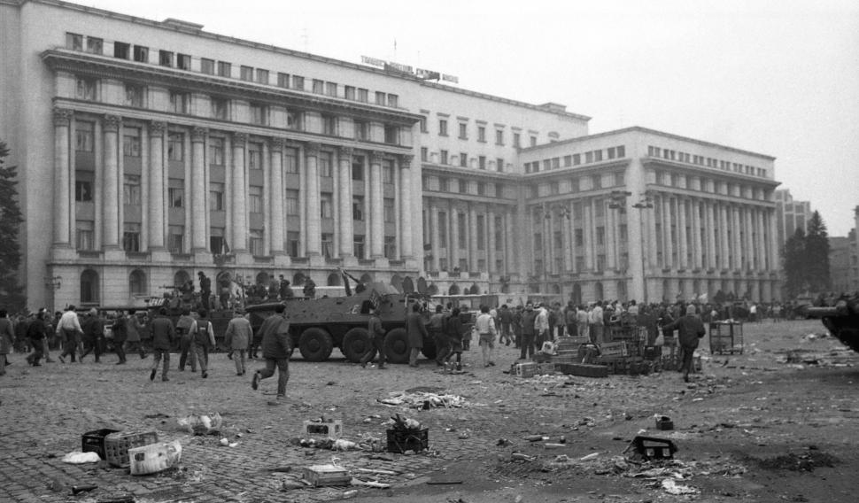 35 de ani de la Revoluție. Ce s-a întâmplat pe 16 decembrie 1989 la Timișoara a declanșat prăbușirea comunismului: Imagini de arhivă 1031530