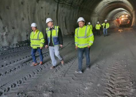 Avans spectaculos la lucrările Autostrăzii A1 Sibiu- Pitești. Cum arată tunelul și viaductele de pe Secțiunea Boița-Cornetu 1031681