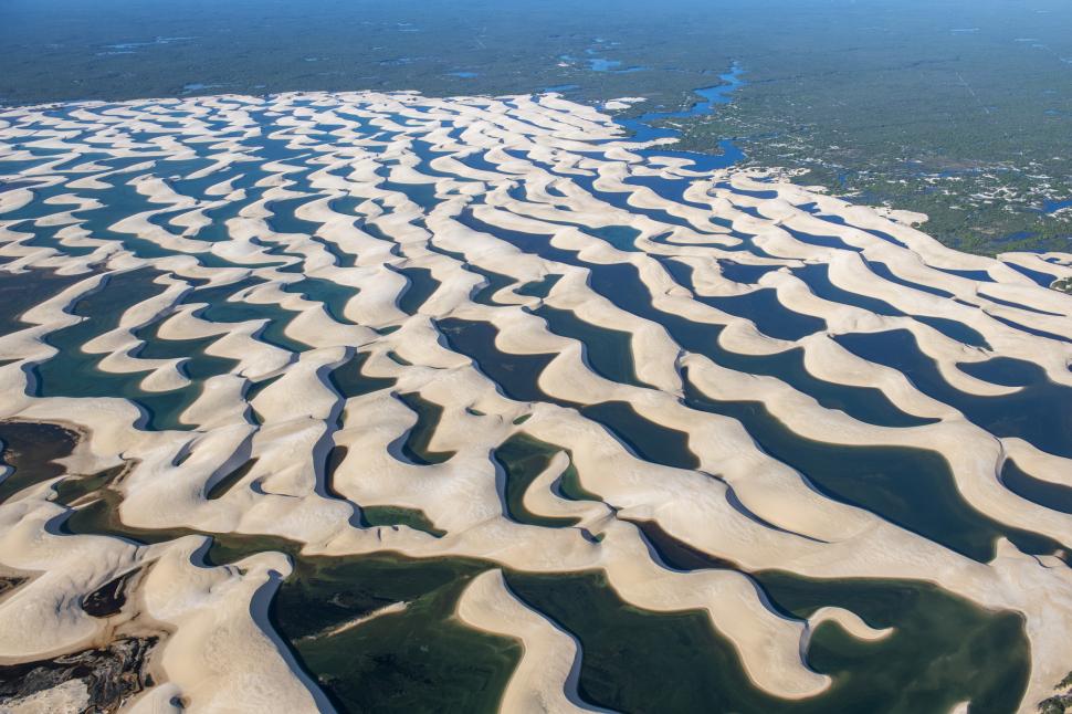 Deșertul plin de lagune, unic în lume, este vizitat de sute de mii de oameni în fiecare an: Cum arată și unde este „miracolul natural” 1031718