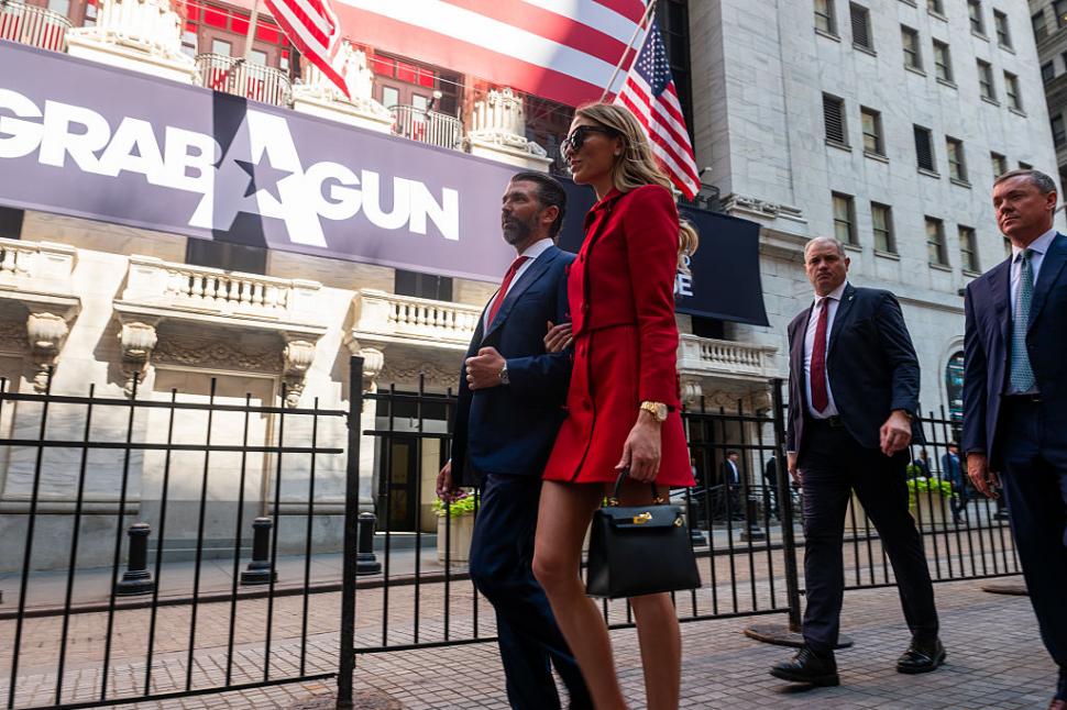 Donald Trump Jr. şi Bettina Anderson s-au logodit după un an de relaţie 1031653