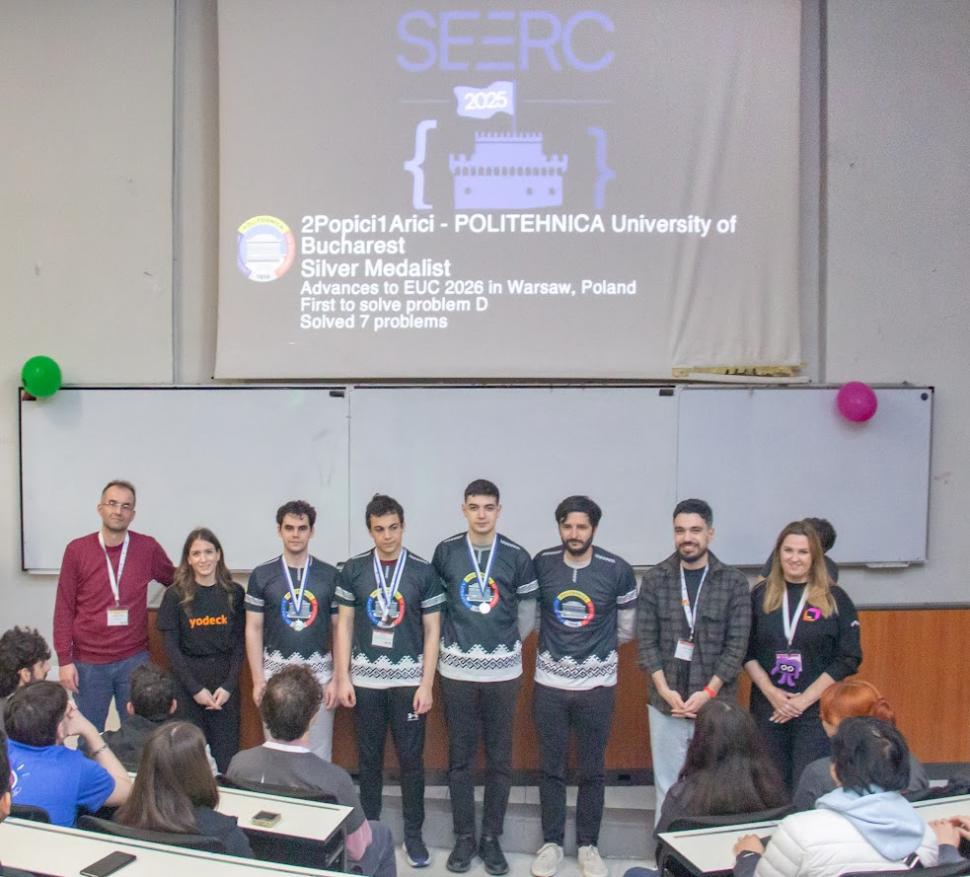 România, pe primul loc la SEERC 2025: A obţinut cele mai multe medalii şi una dintre echipe s-a calificat în finala mondială ICPC 1031760