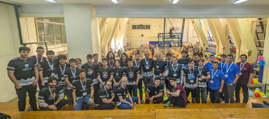 România, pe primul loc la SEERC 2025: A obţinut cele mai multe medalii şi una dintre echipe s-a calificat în finala mondială ICPC 1031764