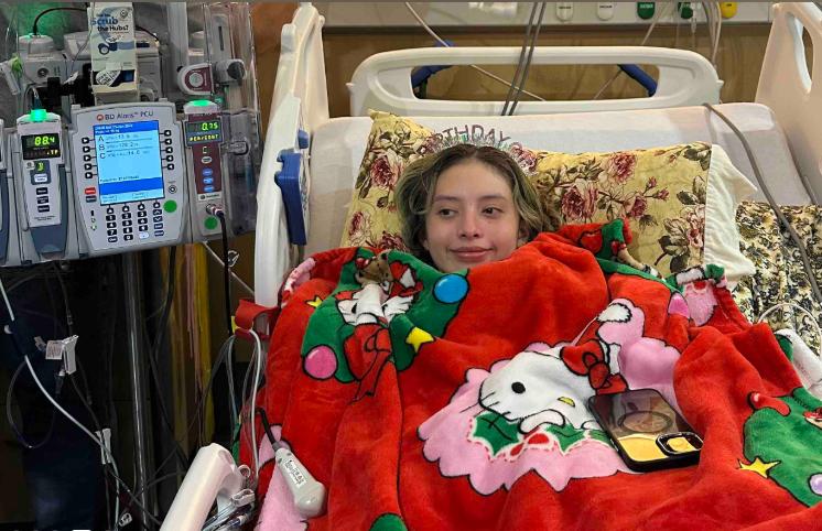 Piciorul unei fete de 14 ani a crescut mai repede decât restul corpului și a ajuns la 77 kg. Boala ei e atât de rară încât nu are nume  1032723