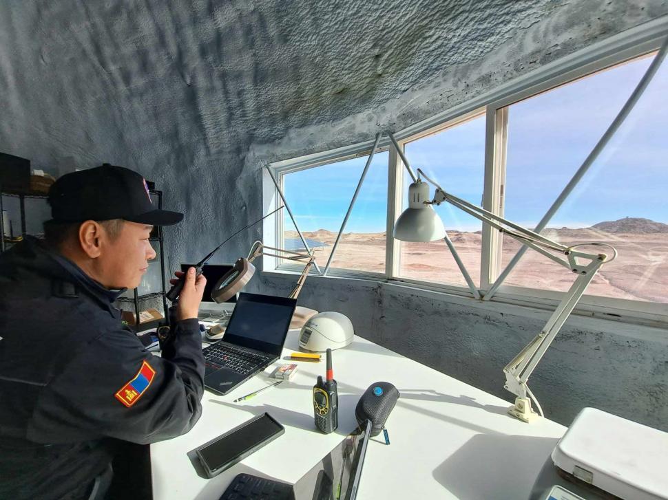 În interiorul „taberei de pe Marte” din Mongolia. Aventura extremă care își propune să transforme turiștii în astronauți 1032378