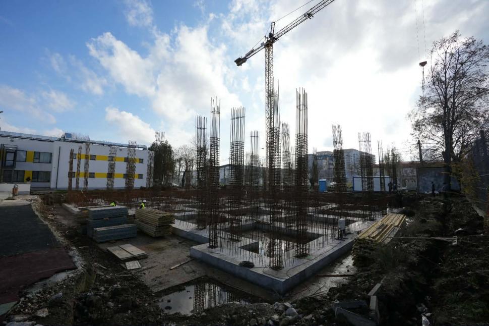Sectorul 3 accelerează investițiile în infrastructura educațională: 7 unități în execuție și 3 noi contracte de finanțare semnate 1033506