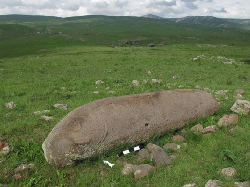 Misterul "pietrelor-dragon" din Armenia: Cum au mutat strămoșii noștri blocuri de câte 4 tone, kilometri întregi, pe un munte 1033852