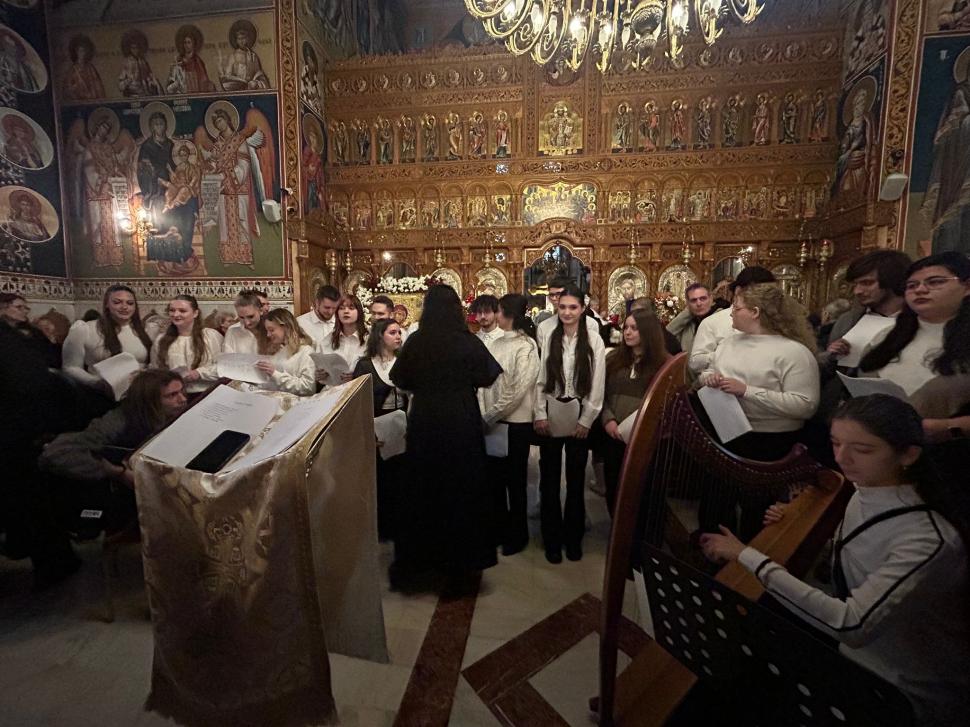 "Am strâns 6.800 de euro". Cum ajută asociaţiile studenţeşti oamenii cu situaţii sociale precare 1033687