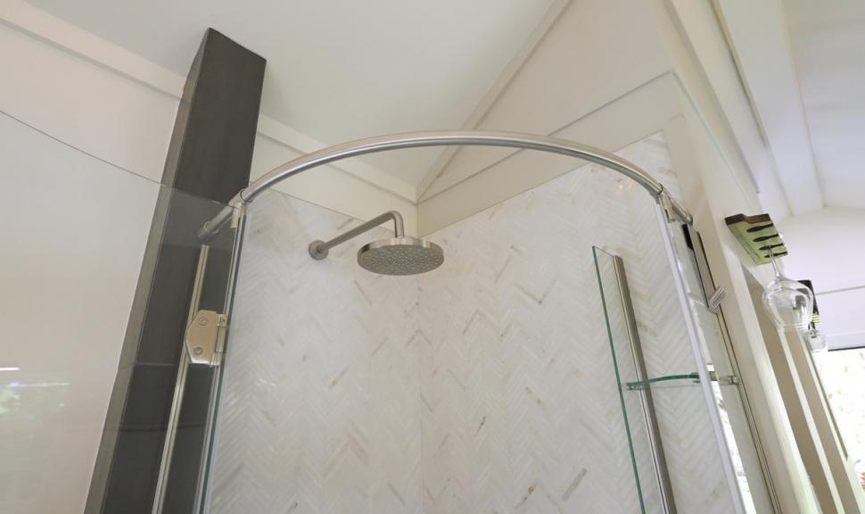 Oamenii sunt fermecați de această micro-casă de 2,5 metri lățime, cu un interior încântător. Ce dotări are și cât costă 1034256