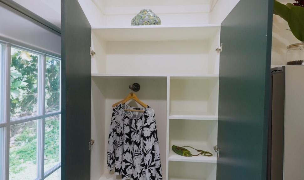 Oamenii sunt fermecați de această micro-casă de 2,5 metri lățime, cu un interior încântător. Ce dotări are și cât costă 1034259