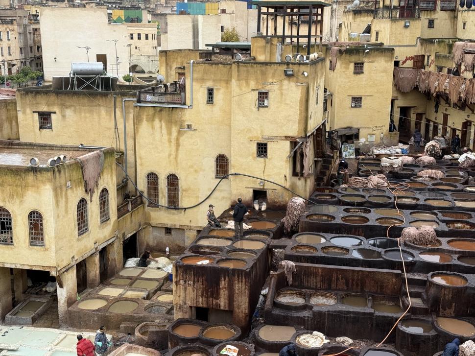 Cum arată cea mai veche pielărie din lume și de ce aici găinațul de porumbel se vinde cu 20 de euro kilogramul 1035136