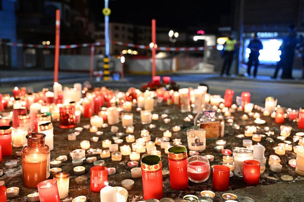 S-a deschis anchetă penală împotriva patronilor barului, pentru incendiul din Crans-Montana. Bilanțul victimelor și filmul tragediei 1035542