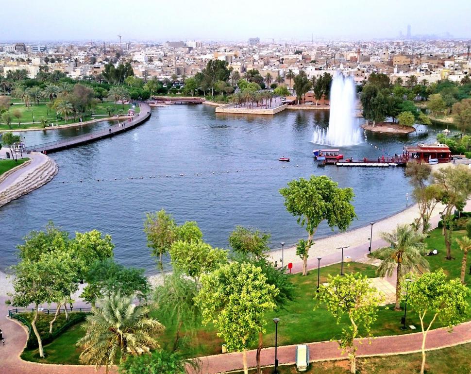 Cel mai mare parc urban din lume va fi în țara cu cel mai mare deșert de nisip continuu de pe Pământ. Cum va arăta grădina uriașă  1035669