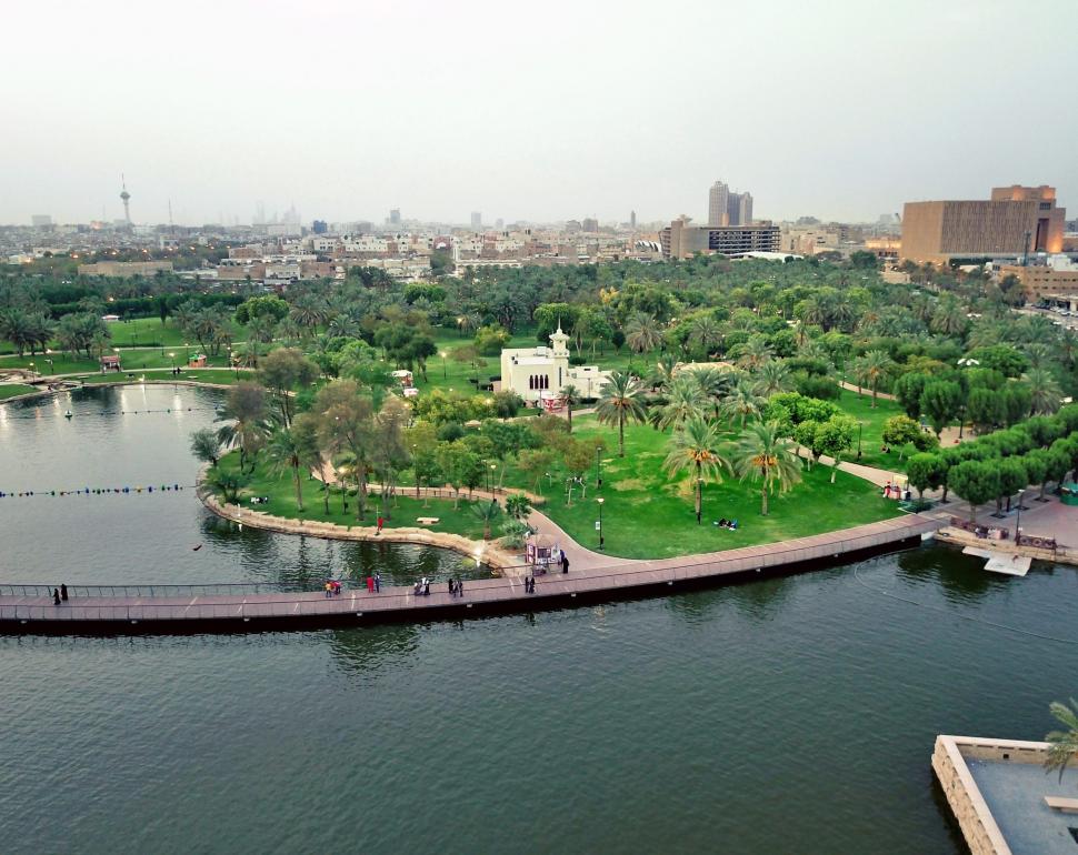 Cel mai mare parc urban din lume va fi în țara cu cel mai mare deșert de nisip continuu de pe Pământ. Cum va arăta grădina uriașă  1035670