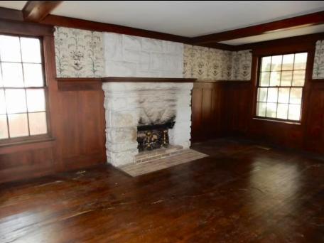 Doi soți au cumpărat un conac istoric cu 400.000 de dolari. Apoi, proiectul lor de renovare a luat o întorsătură dramatică  1036644