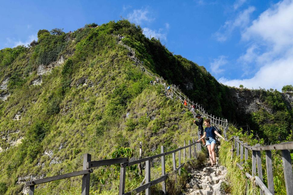 O destinație turistică iubită de români ar putea cere în curând extrase de cont bancare pe trei luni de la turiștii străini 1036360