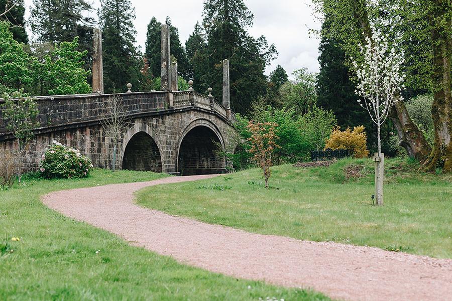 Regele Charles anunță transformarea de 8,7 milioane de dolari a unei proprietății regale în spațiu de nunți. Cum arată acum conacul 1036778