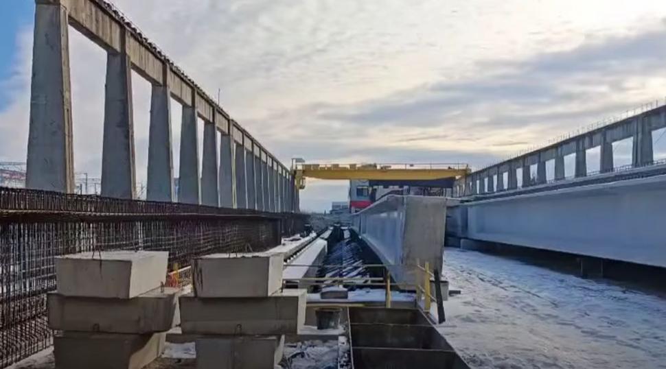 Imagini cu dinamitările de la tunelul Robești, pe secțiunea montană a Autostrăzii Sibiu-Pitești. CNAIR: Se lucrează indiferent de vreme 1037317