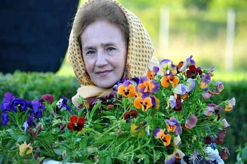 Cântăreaţa Sofia Vicoveanca a suferit un infarct la 84 de ani şi a fost dusă la spital. Mesajul transmis de familia artistei 1037406