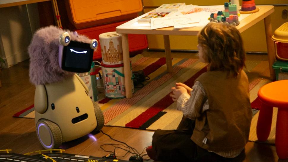 Cum arată robotul animal de companie: Ar trebui să țină locul unui cățel sau pisoi, dar are coarne și pare extraterestru 1037114