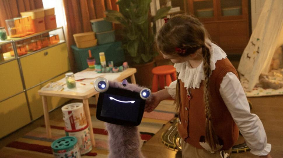 Cum arată robotul animal de companie: Ar trebui să țină locul unui cățel sau pisoi, dar are coarne și pare extraterestru 1037119