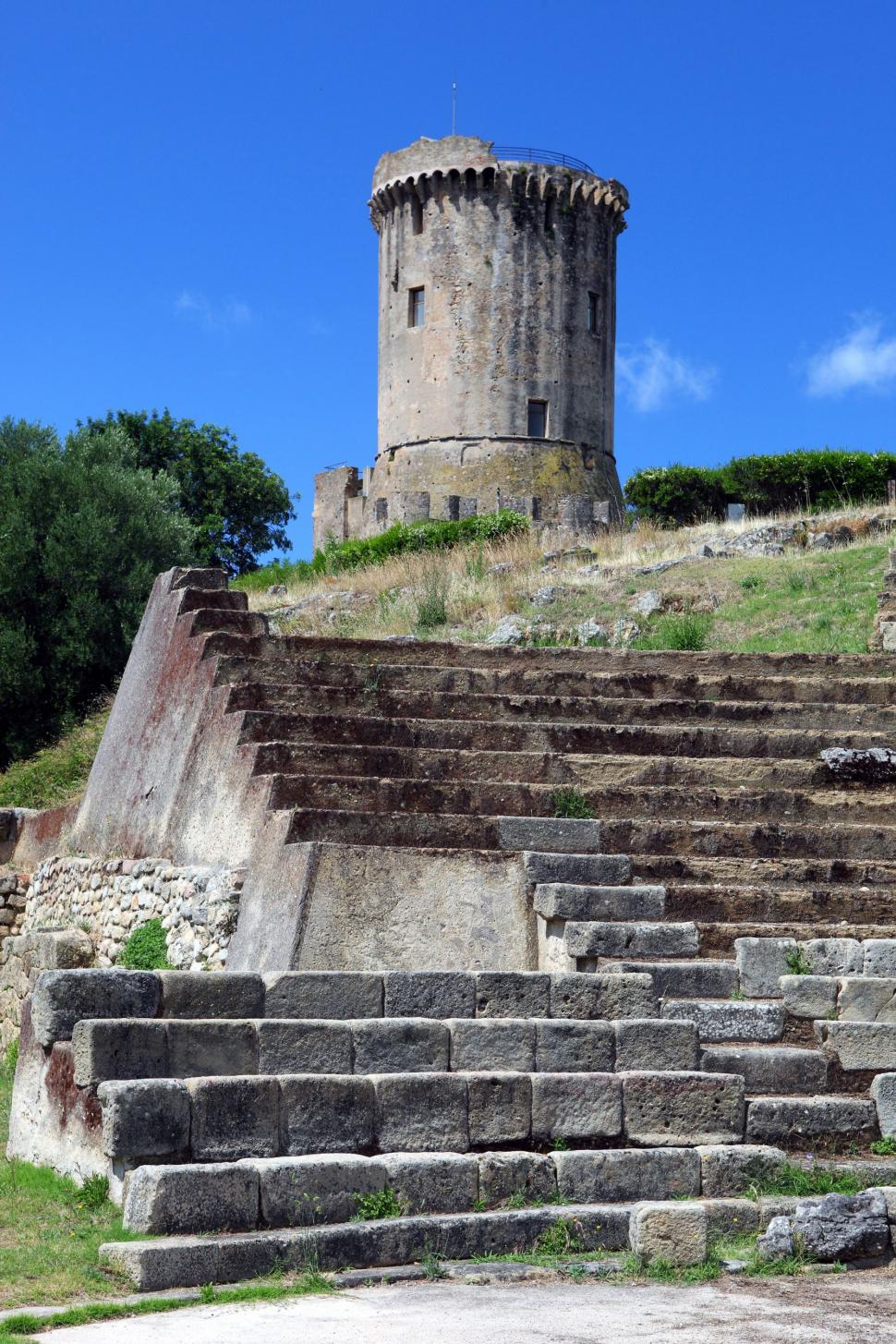 Destinațiile europene care înlocuiesc marile orașe turistice. Aceeași atmosferă, fără aglomerație și caniculă 1035753