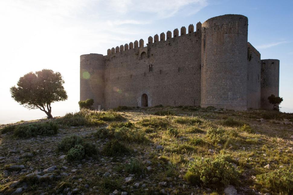 Destinațiile europene care înlocuiesc marile orașe turistice. Aceeași atmosferă, fără aglomerație și caniculă 1035769