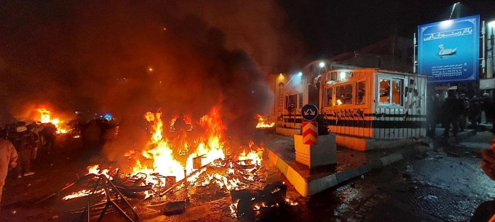 Protestele din Iran în imagini. Oamenii nu au internet de peste 60 de ore 1037382